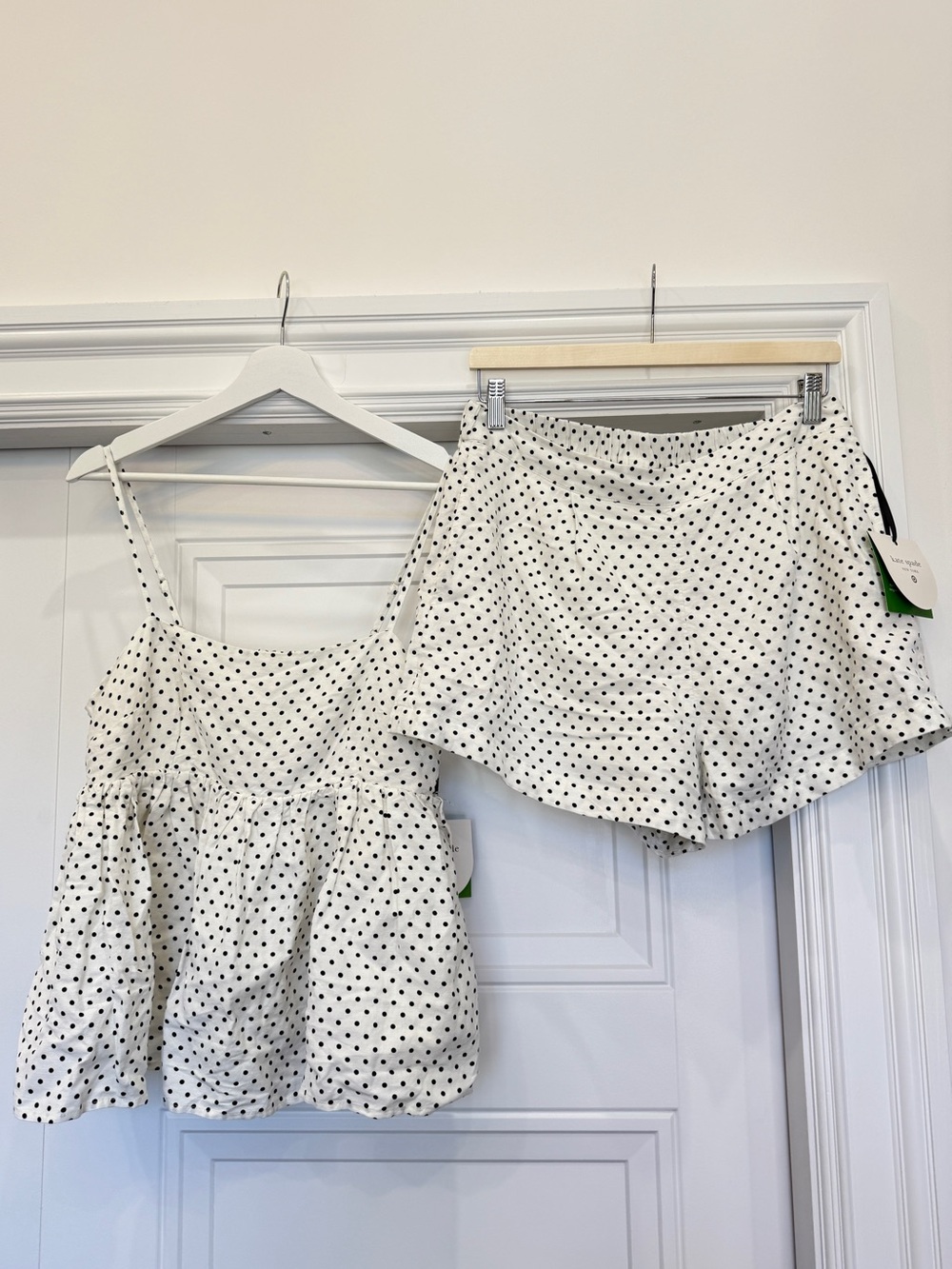 NWT KATE SPADE X TARGET WHITE POLKA DOT LINEN SHORT SET MEDIUM PEPLUM TOP